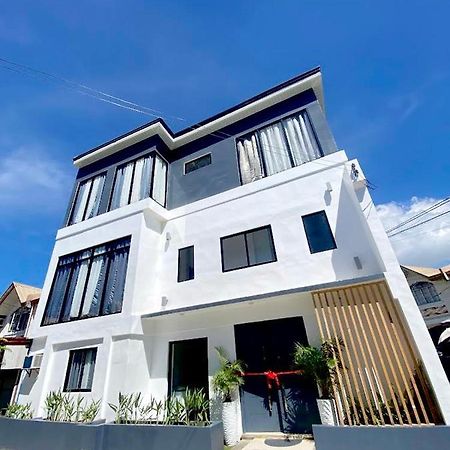 New Modern Home Near Airport, Beach And Fast Wi-Fi Sudtungan エクステリア 写真