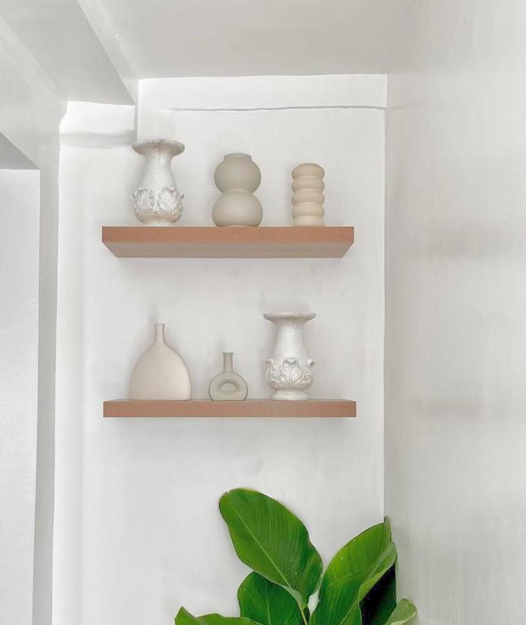New Modern Home Near Airport, Beach And Fast Wi-Fi Sudtungan エクステリア 写真