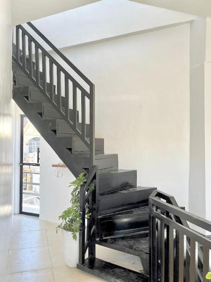New Modern Home Near Airport, Beach And Fast Wi-Fi Sudtungan エクステリア 写真